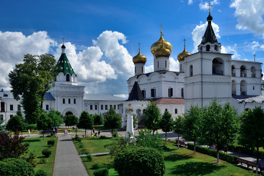 Свято троицкий ипатьевский монастырь кострома фото