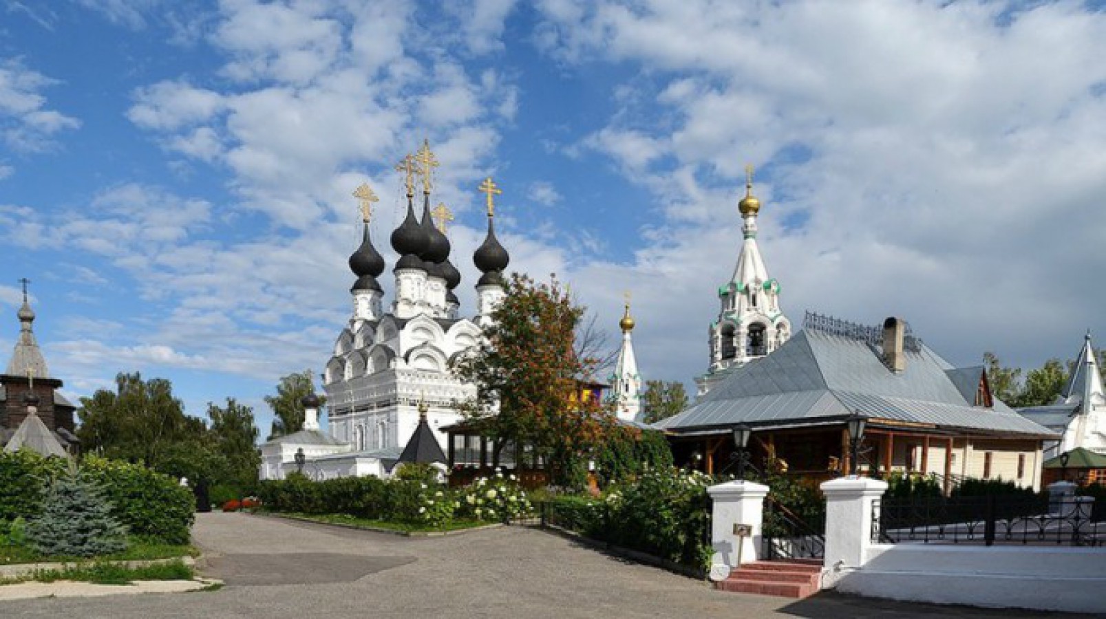 Read more about the article Деревня Акатово.Троицкий Александро-Невский женский монастырь (Московская область, клинский район)