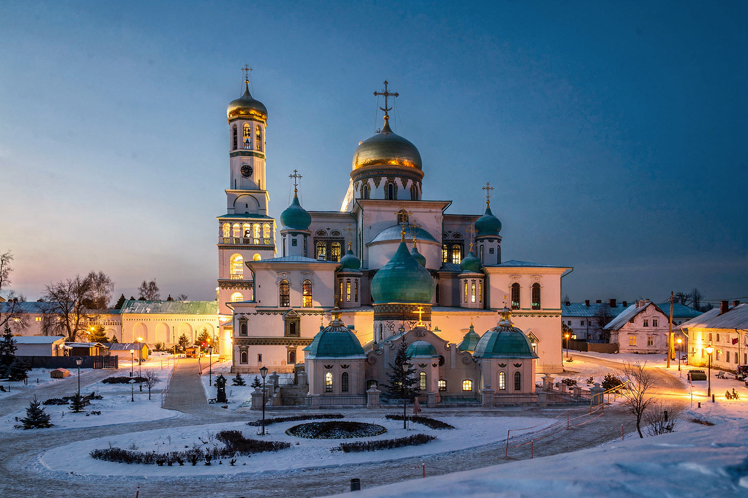 Read more about the article Воскресенский Новоиерусалимский мужской монастырь, Истра