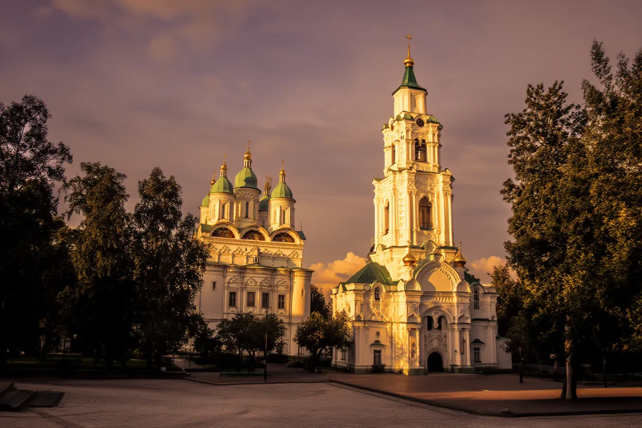 Read more about the article Собор Успения Пресвятой Богородицы, Астрахань