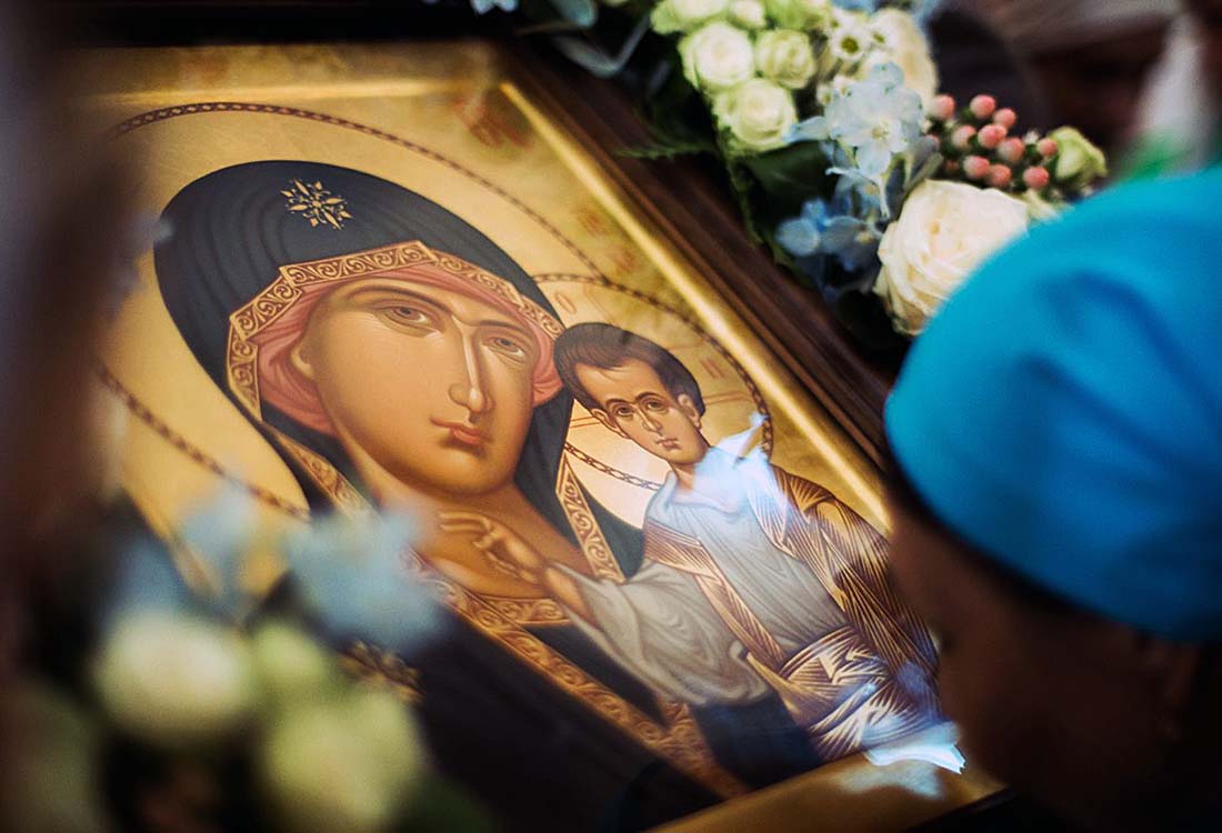 Read more about the article Священник посоветовал молиться Казанской иконе