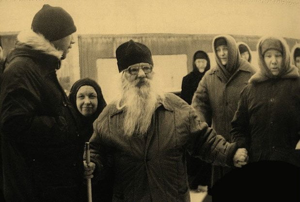 Read more about the article  Съел половину его обеда, да еще и чемоданчик унес