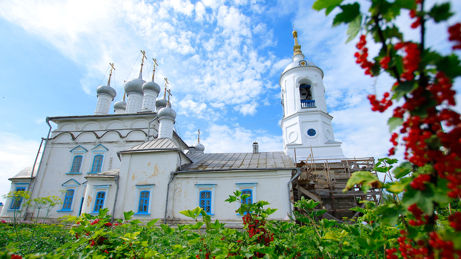 Мценск Петропавловская Церковь