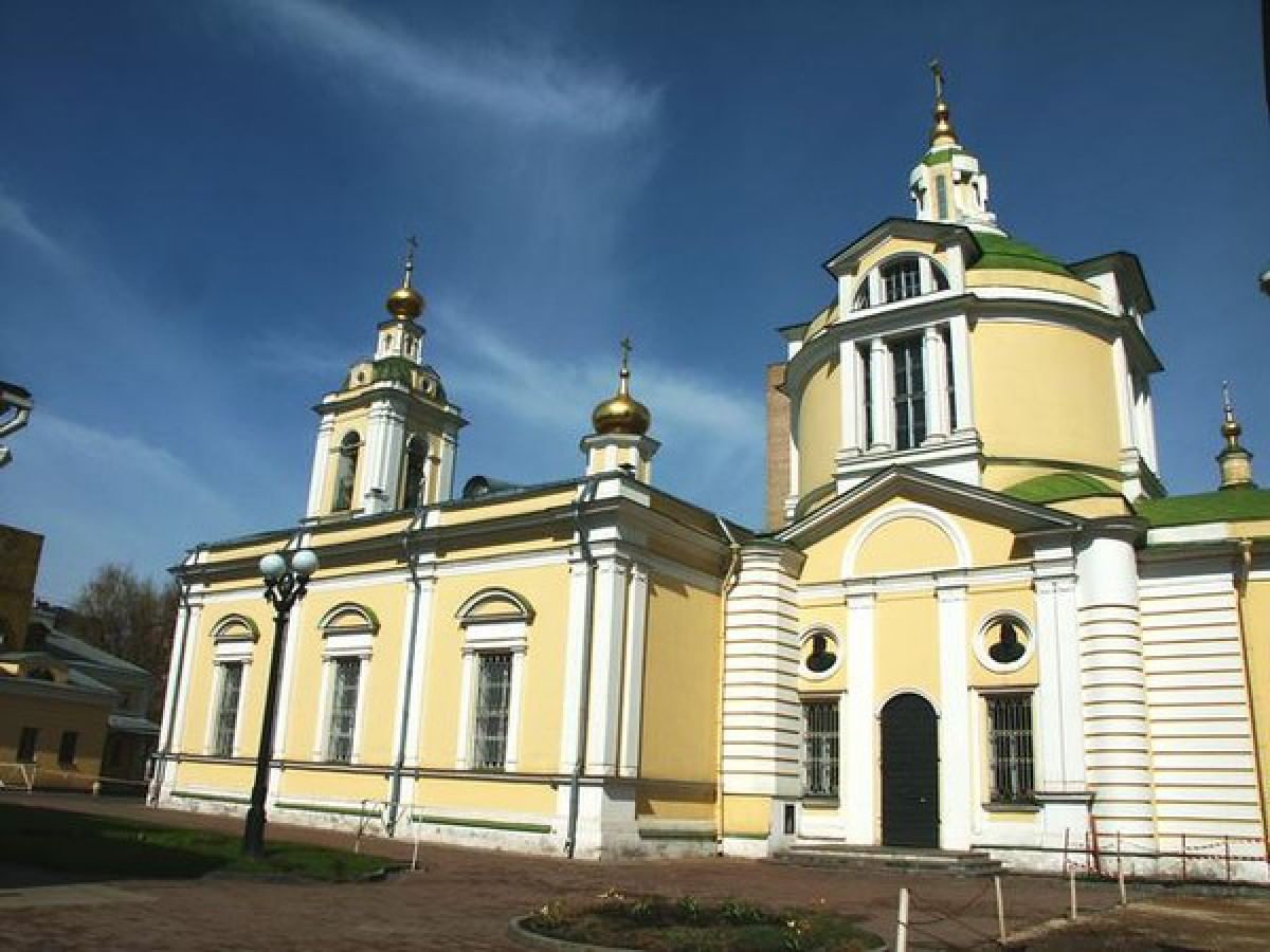 Read more about the article Храм святителя Николая в Кузнецкой слободе, Москва