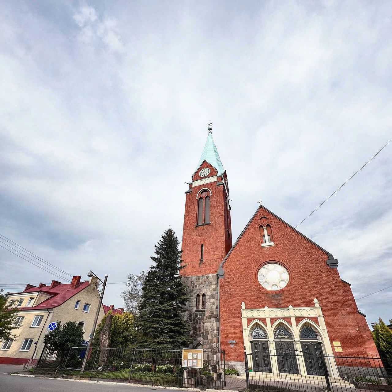 Read more about the article Храм Покрова Пресвятой Богородицы, г. Калининград