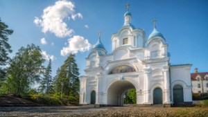 Read more about the article Храм святых первоверховных апостолов Петра и&nbsp;Павла в&nbsp;Валаамском