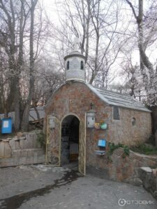 Read more about the article Источник Божией матери (Гавердовский)
