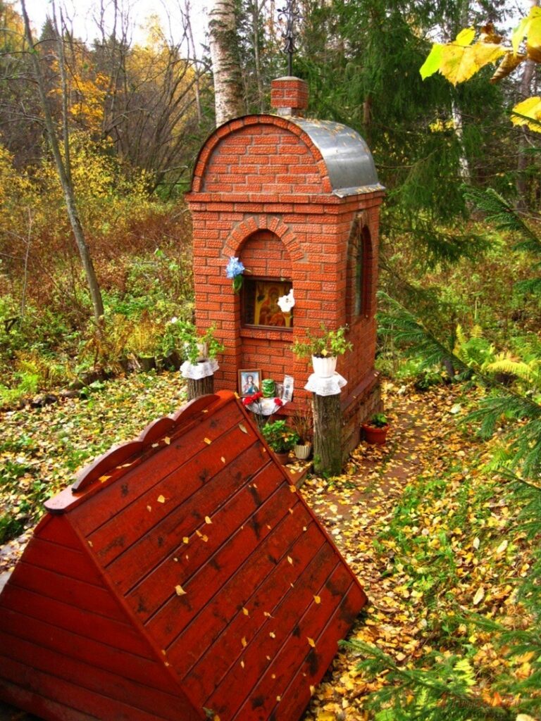 Костыши — Святой источник иконы Божией Матери «Страстная»