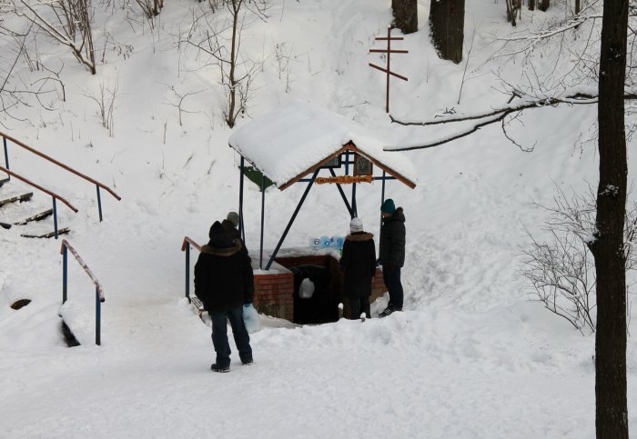 Read more about the article Святой источник в честь великомученика Георгия Победоносца (Химки)