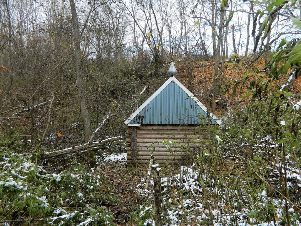 Опарино — Святой источник
