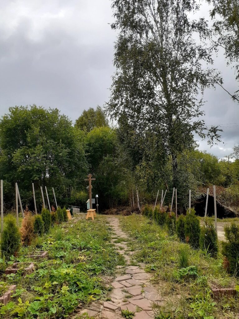 Нелазское — Источник в честь иконы Пресвятой Богородицы «Курско-Коренная»
