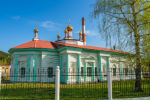 Read more about the article Храм Димитрия Солунского в городе Сим Челябинской обл.