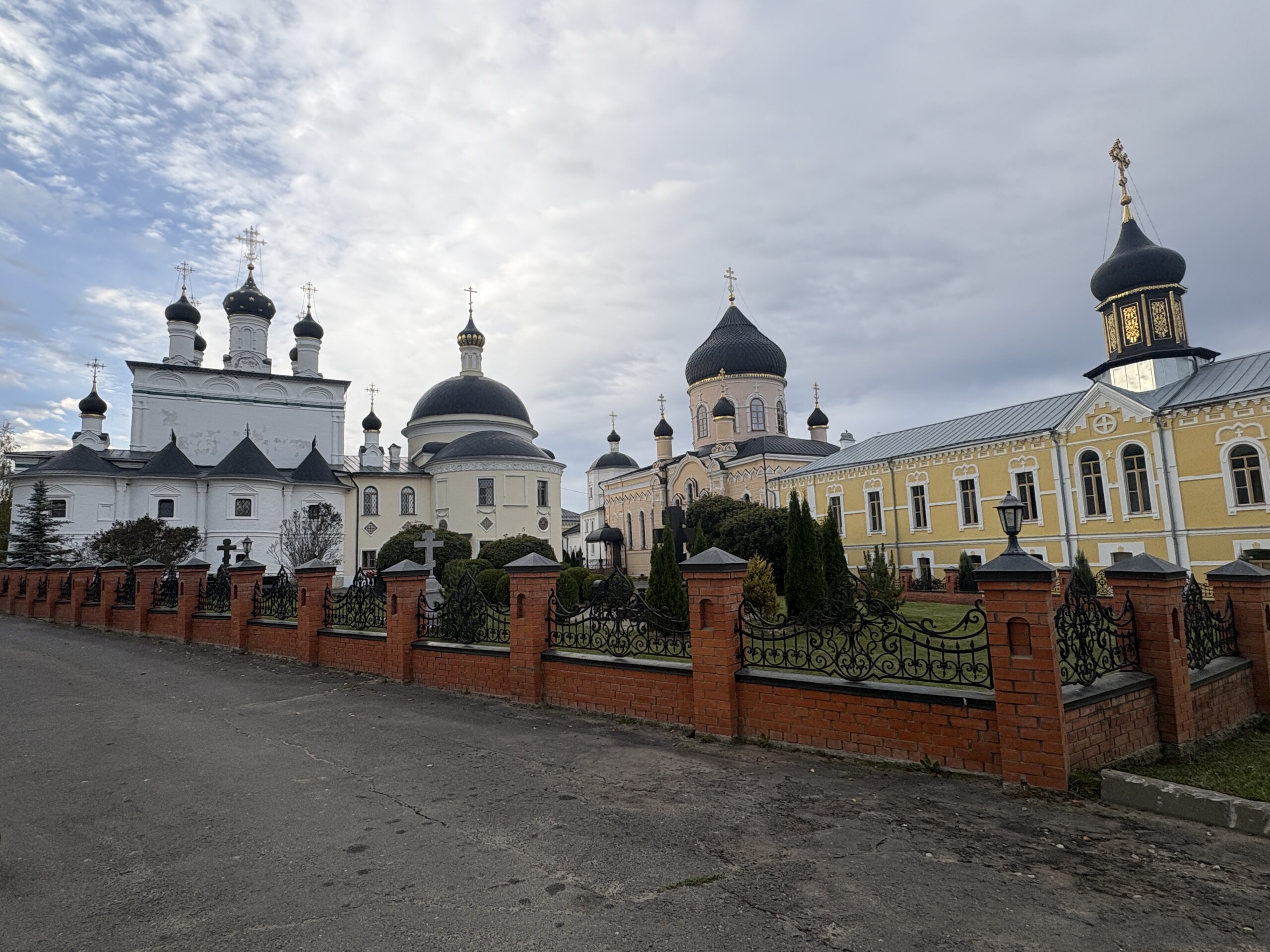 Read more about the article Вознесенская Давидова пустынь мужской монастырь
